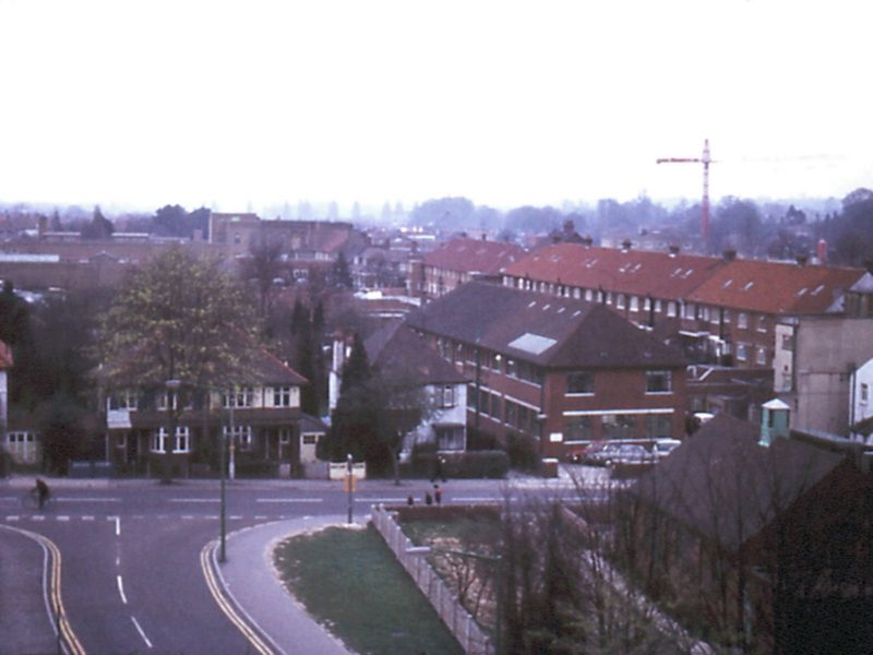 0207-913-orpington-1971-station-rd-cp-looking-n-lf