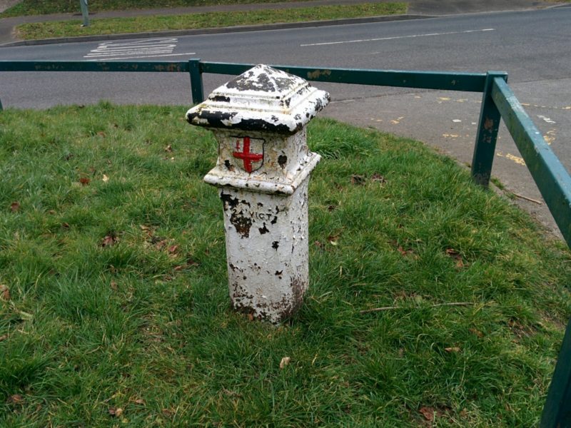 coal-post-199-chelsfield-lane-g