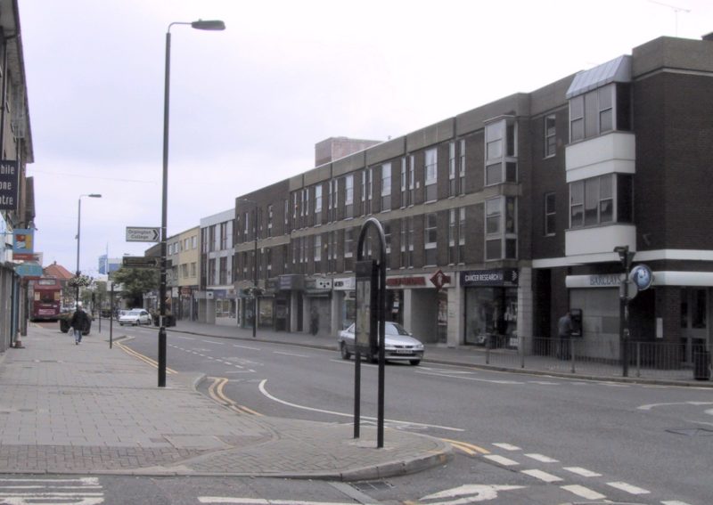 0207-910-orpington-2002-high-street